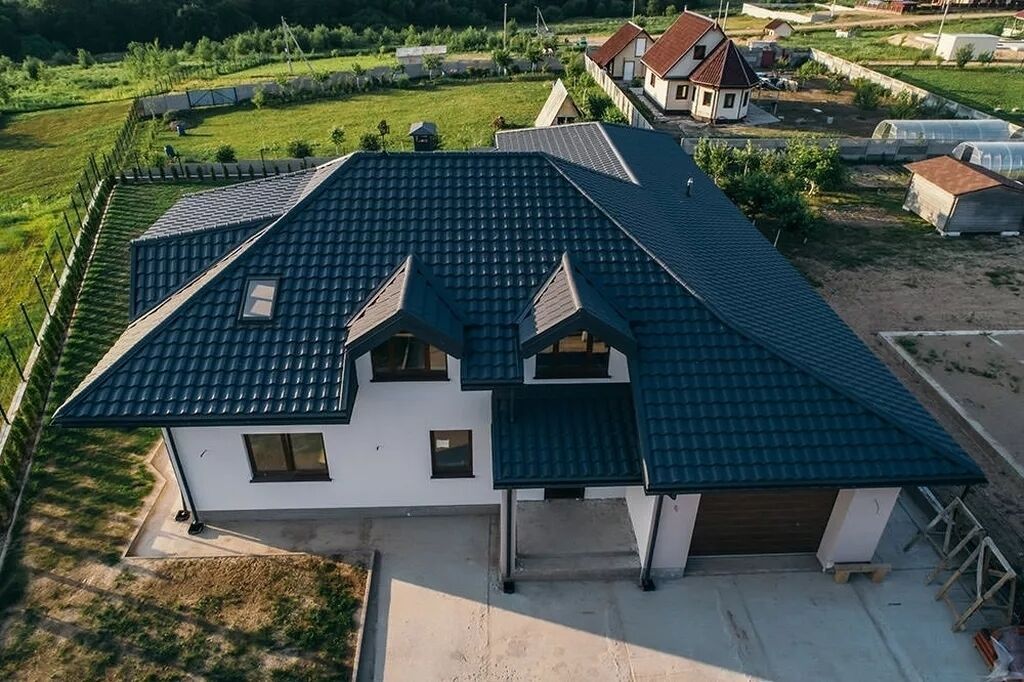 Кровля крыши металлочерепица профнастил сайдинг желоба отливы крыша: фото 2
