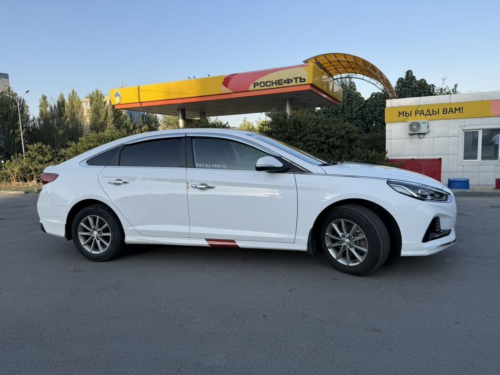 Hyundai Sonata: 2022 г., 2 л, Автомат, Бензин, Седан: фото 2