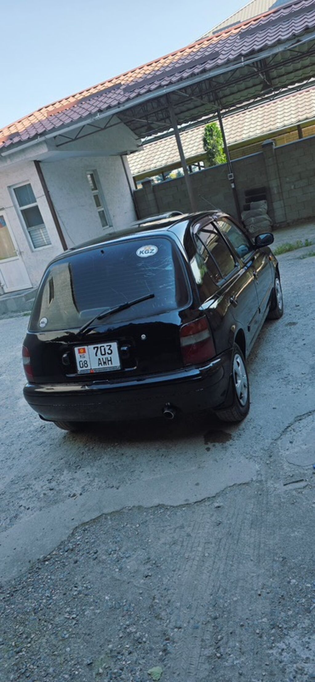 Nissan March: 1996 г., 1 л, Автомат, Бензин, Хэтчбэк: фото 3