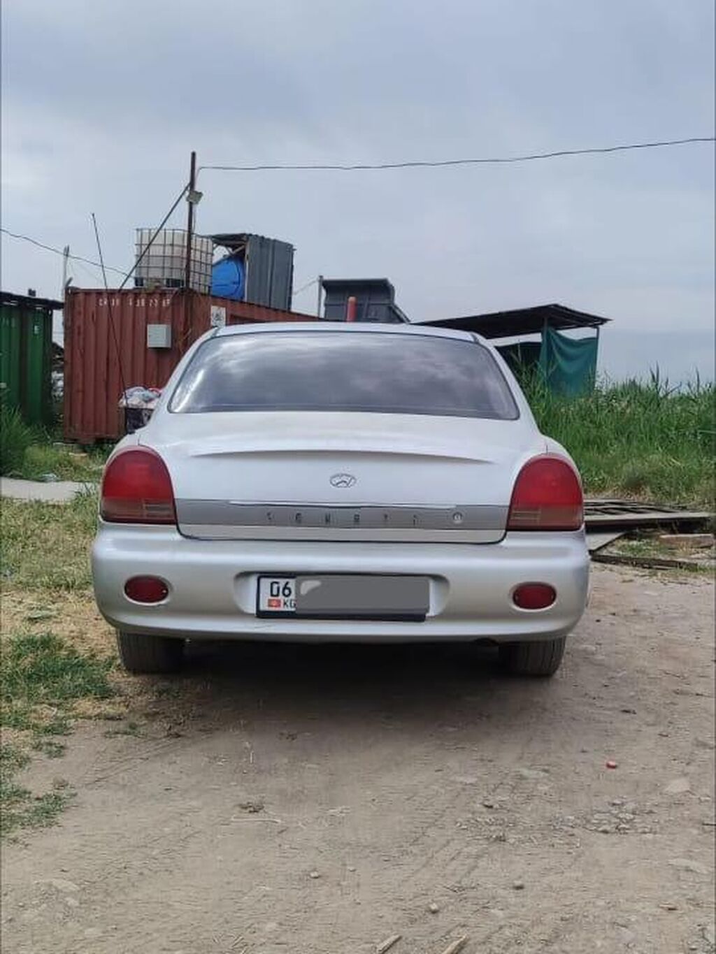 Hyundai Sonata: 1999 г., 2 л, Автомат, Бензин, Седан: фото 2