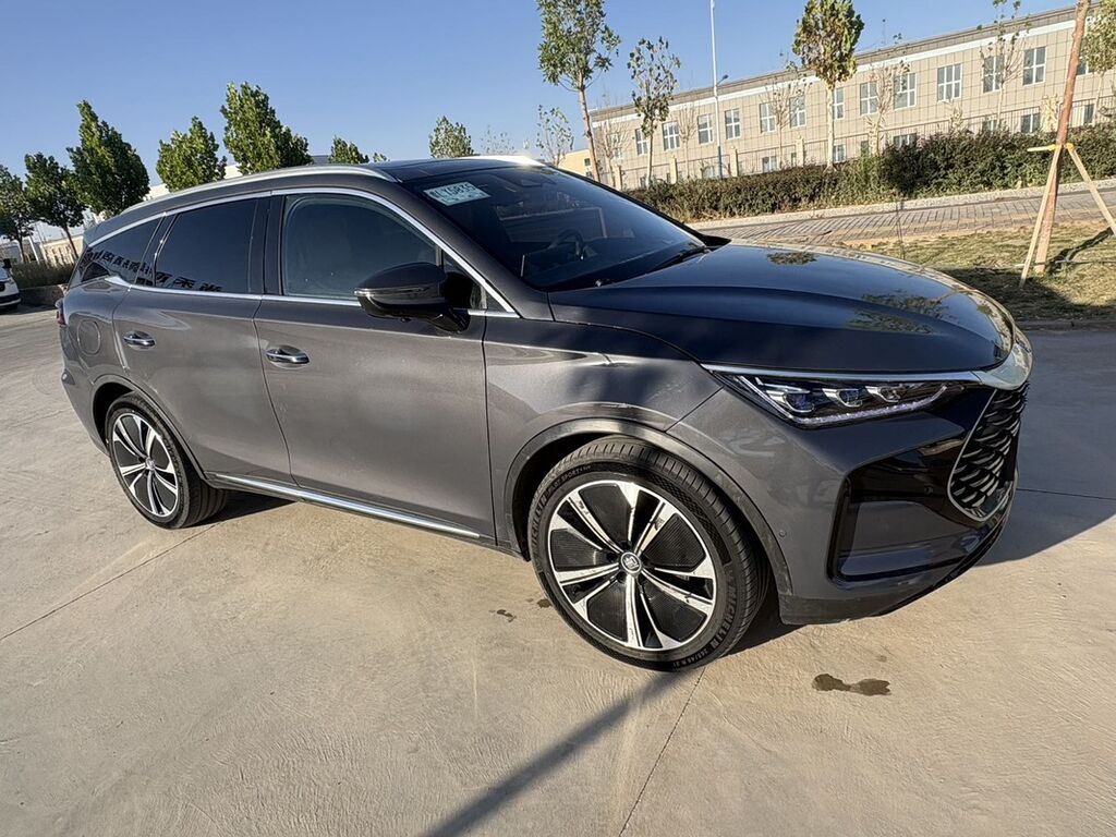 BYD Song Plus: 2023 г., 1.5 л, Автомат, Гибрид, Кроссовер: фото 3