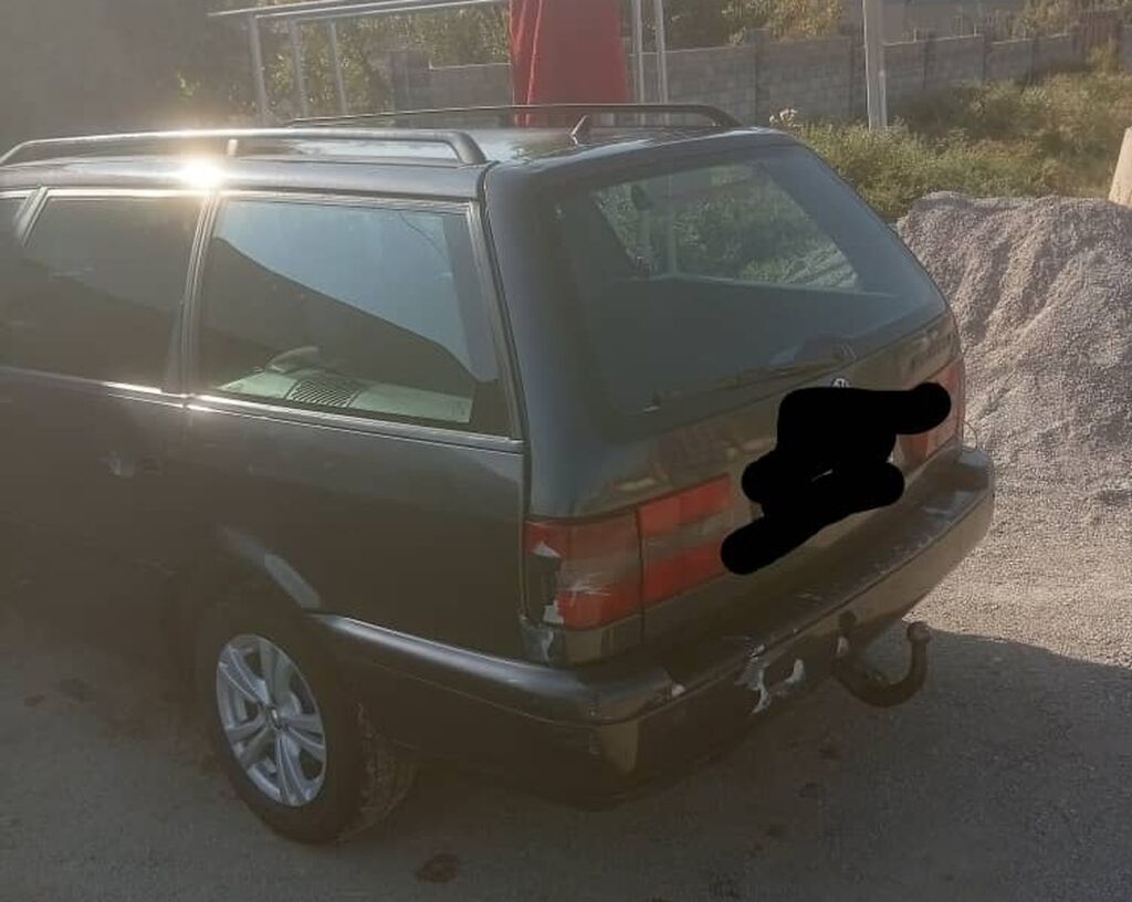 Volkswagen Passat Variant: 1994 г., 1.8 л, Механика, Бензин, Универсал: фото 6