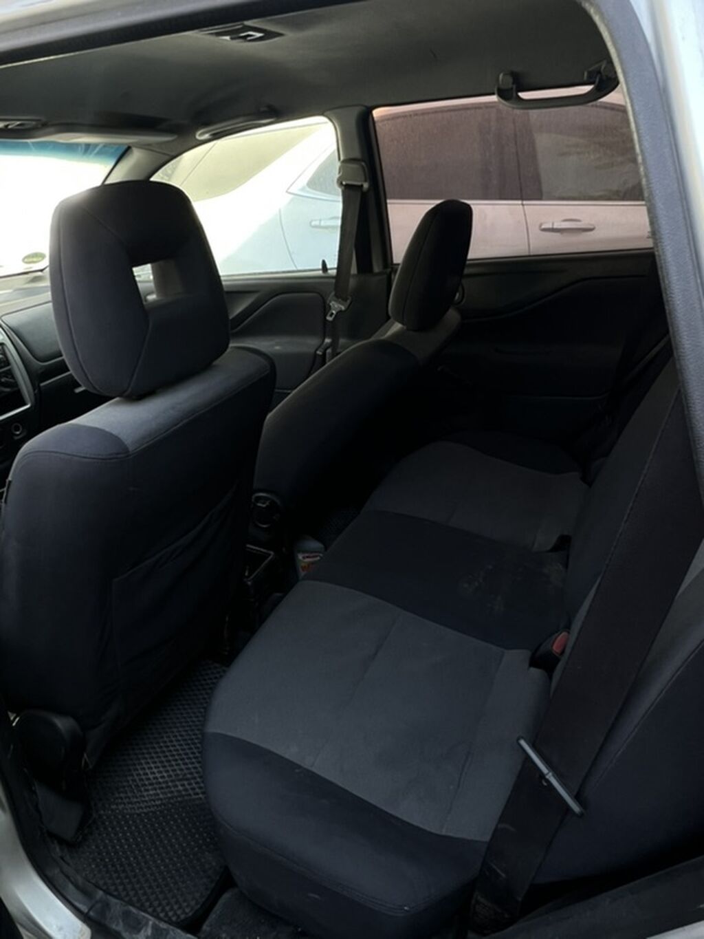 Mitsubishi Space Star: 2002 г., Универсал: фото 6