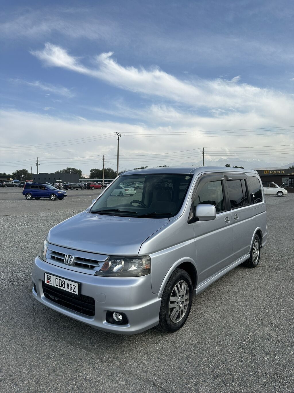 Honda Stepwgn: 2004 г., 2 л, Автомат, Бензин, Минивэн: фото 2
