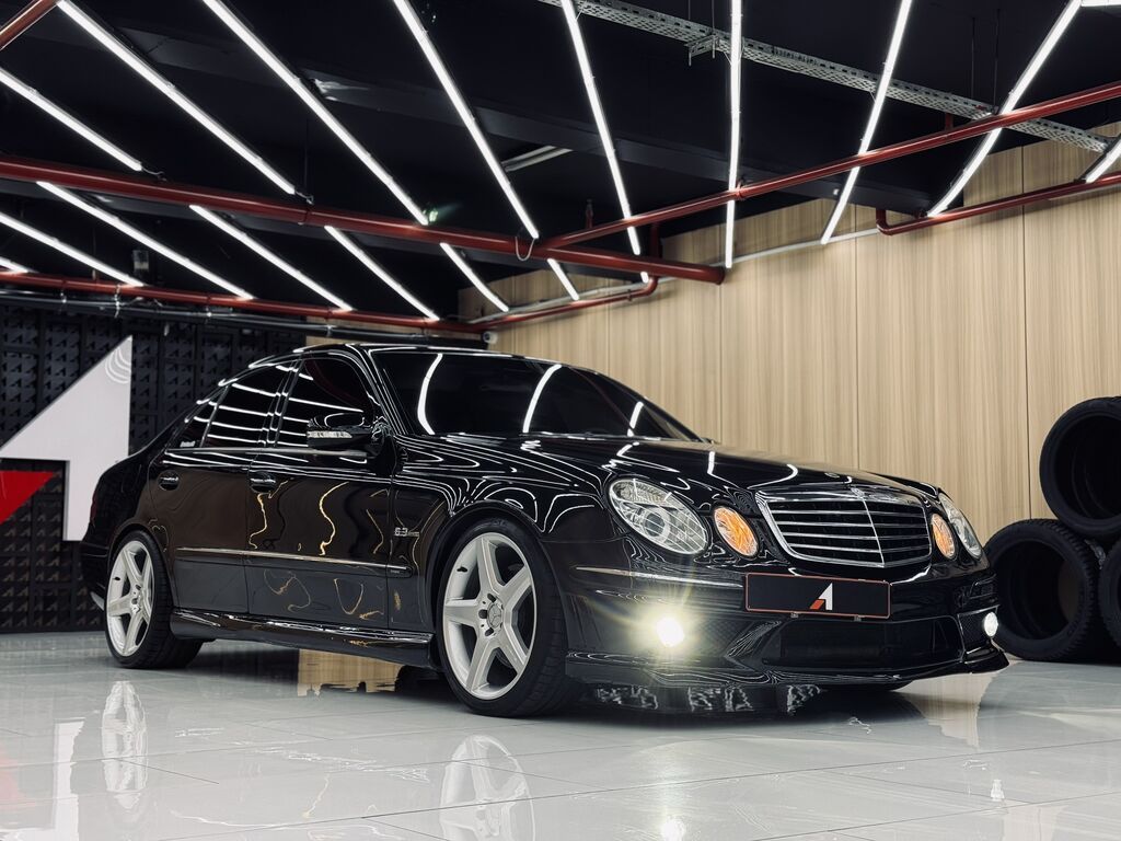 Mercedes-Benz E-класс AMG: 2004 г., Автомат, Бензин, Седан: фото 4