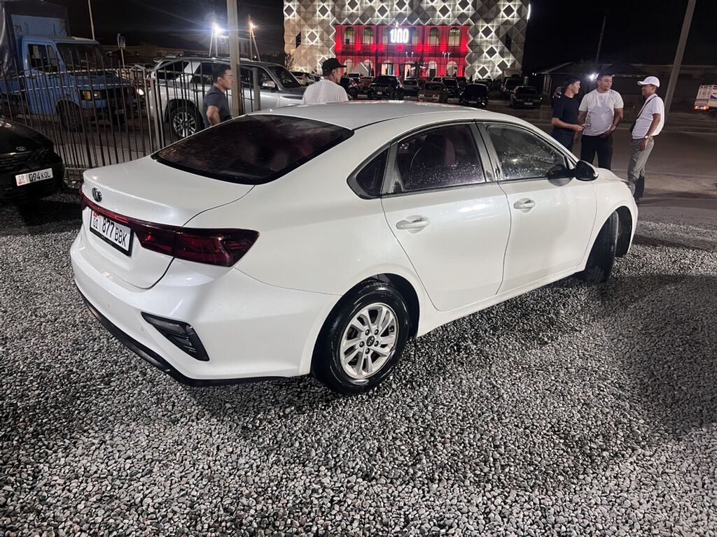 Kia Cerato: 2019 г., 1.6 л, Автомат, Бензин, Седан: фото 3