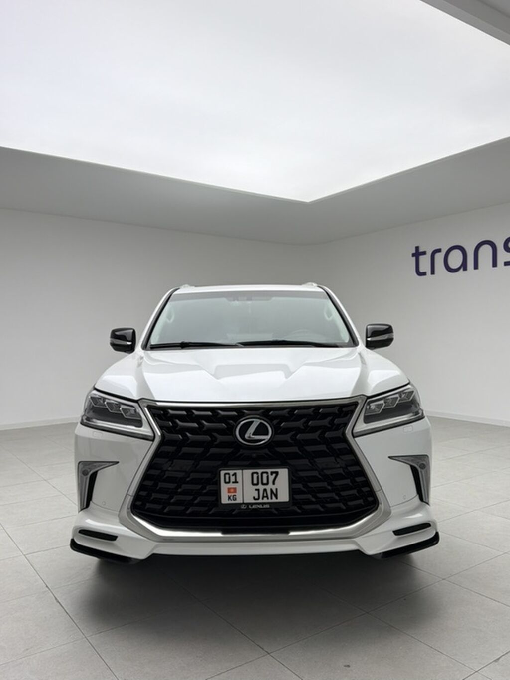 Lexus LX: 2021 г., 5.7 л, Автомат, Бензин, Внедорожник: фото 3