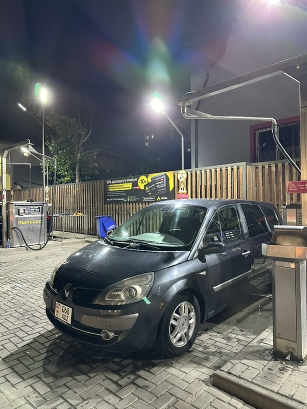 Renault Megane: 2008 г., 1.5 л, Механика, Дизель, Минивэн: фото 3