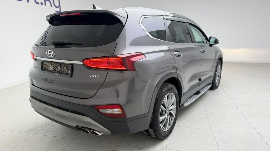 Hyundai Santa Fe: 2018 г., 2 л, Автомат, Дизель, Кроссовер: фото 3