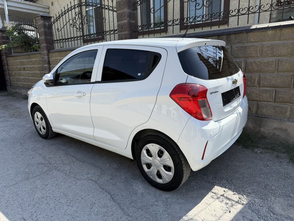 Chevrolet Spark: 2018 г., 1 л, Вариатор, Бензин, Хэтчбэк: фото 7