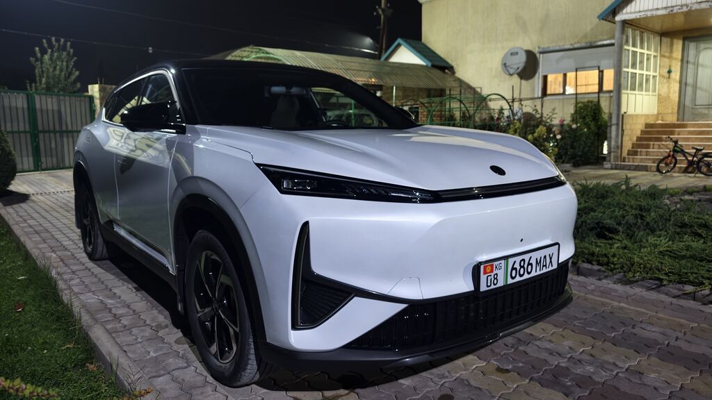 Dongfeng L7