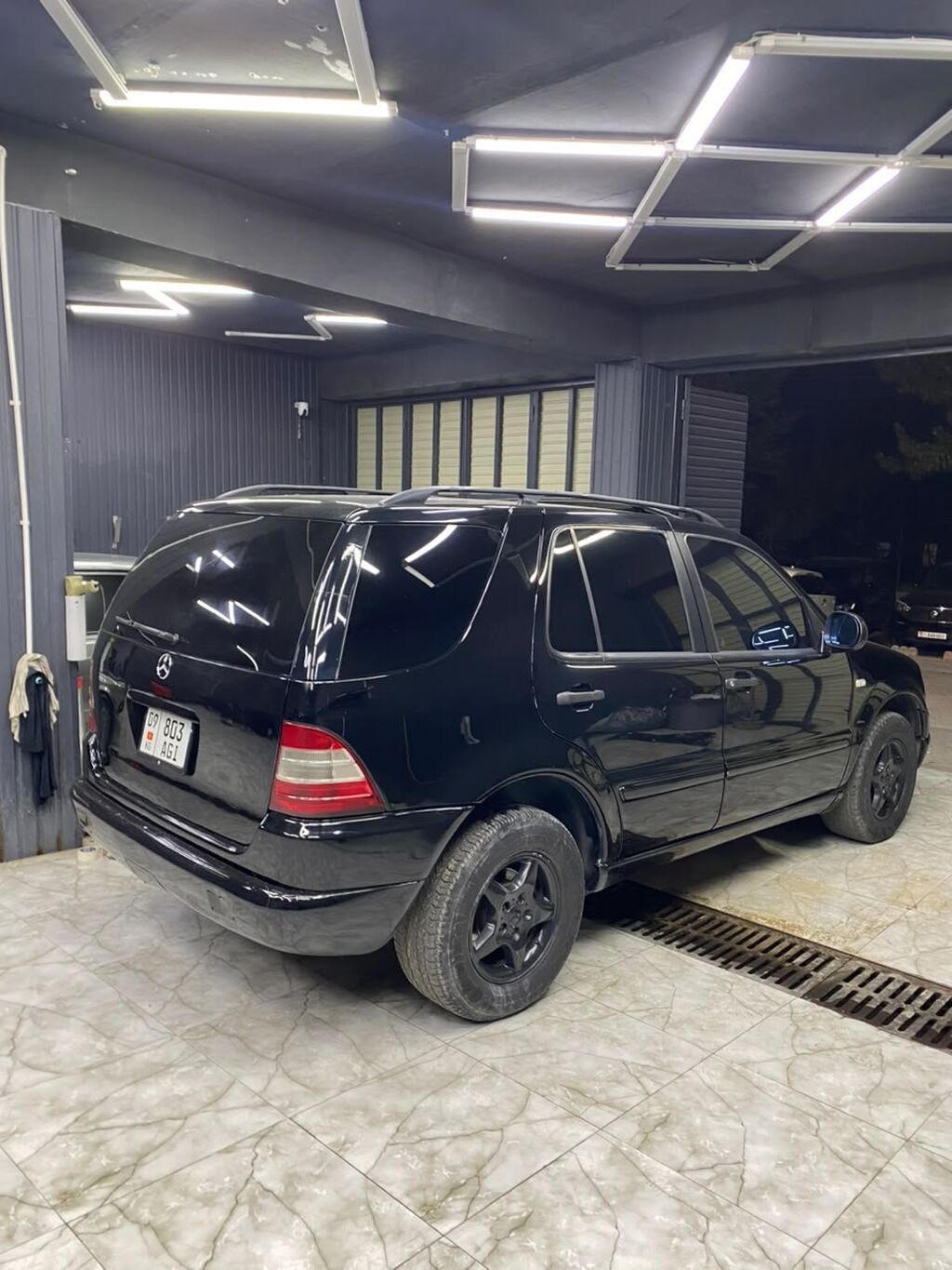 Mercedes-Benz ML-Class: 1999 г., 3.2 л, Автомат, Бензин, Кроссовер: фото 5