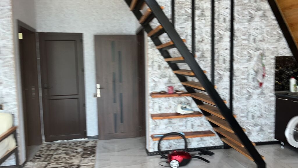 Gunluk ve aylıq kiraye 70-80azn!🥰A‑Frame tipli taxta kottec – gecə