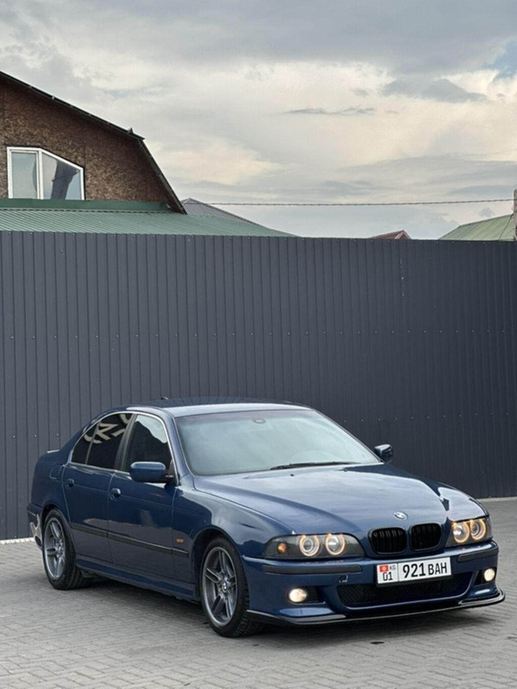 BMW 5 series: 2002 г., 3 л, Автомат, Бензин, Седан: фото 3