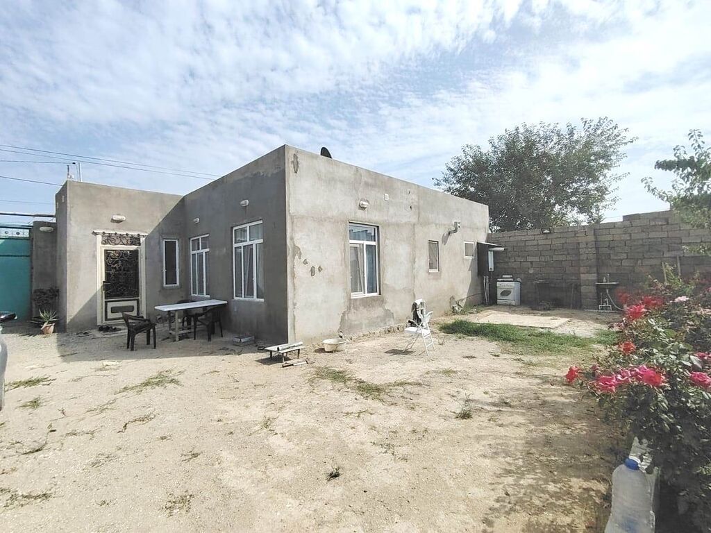 2 otaqlı, 82 kv. m, Yeni təmirli