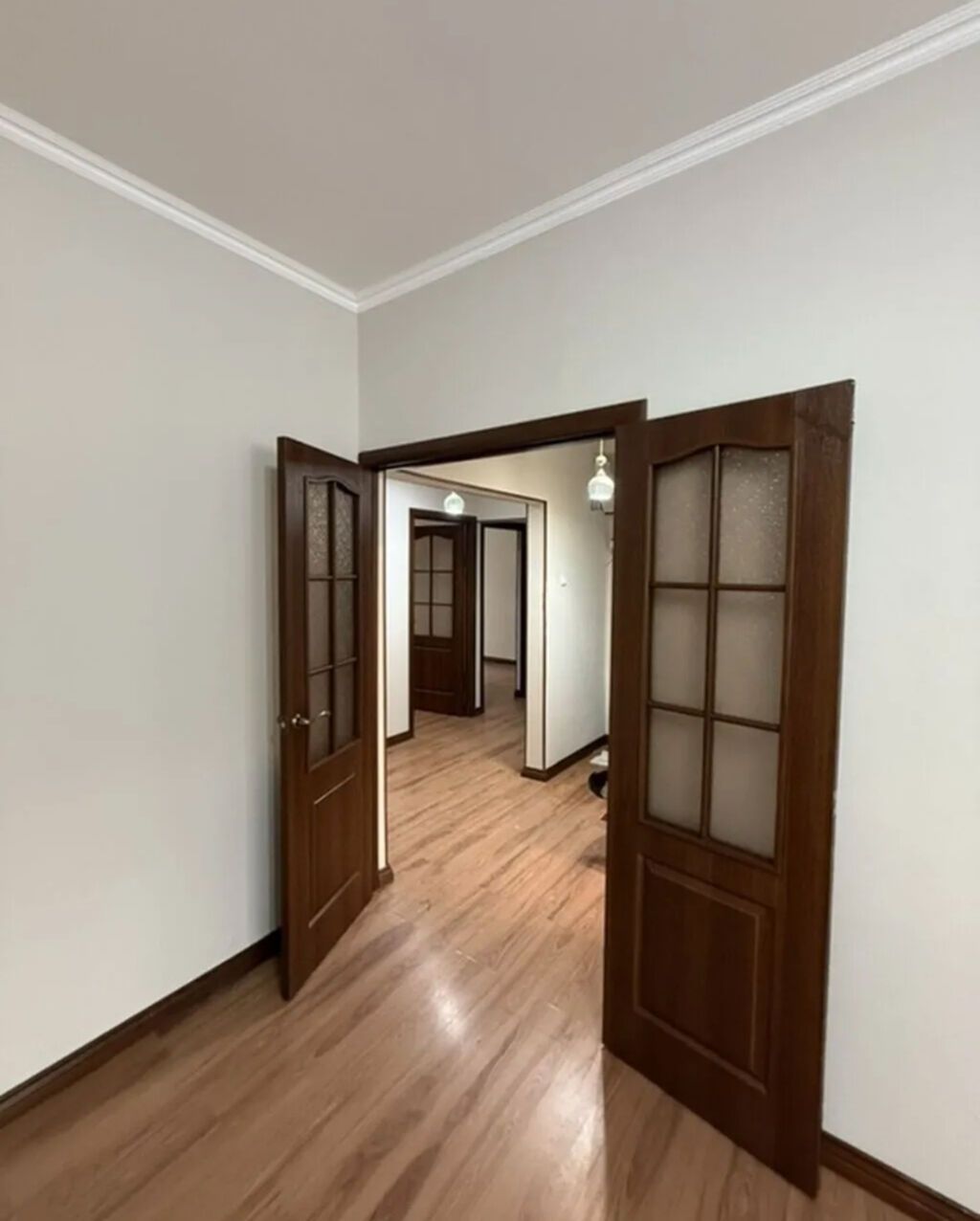 4 комнаты, 96 м², Асанбай мкр 105 серия, 1 этаж, Евроремонт: фото 6