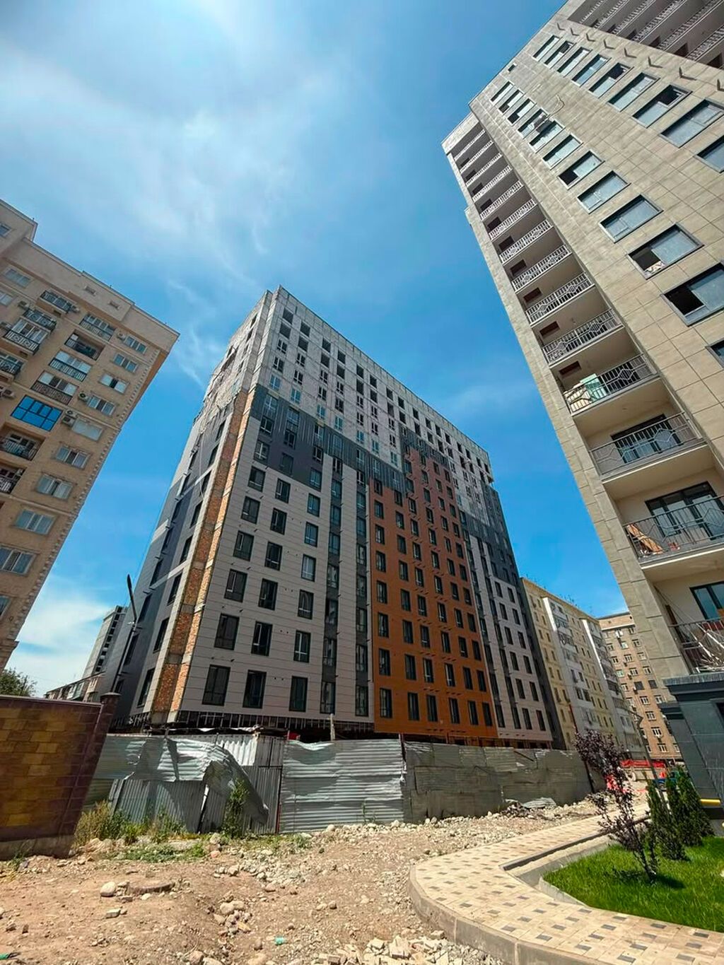 2 комнаты, 77 м², Пишпек Элитка, 3 этаж, ПСО (под самоотделку): фото 5