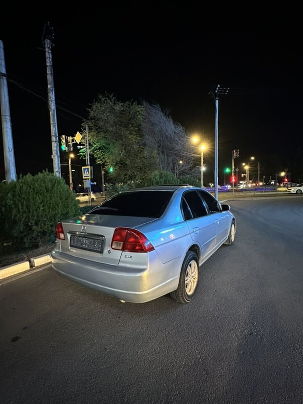 Honda Civic: 2001 г., 1.7 л, Автомат, Бензин, Седан: фото 3