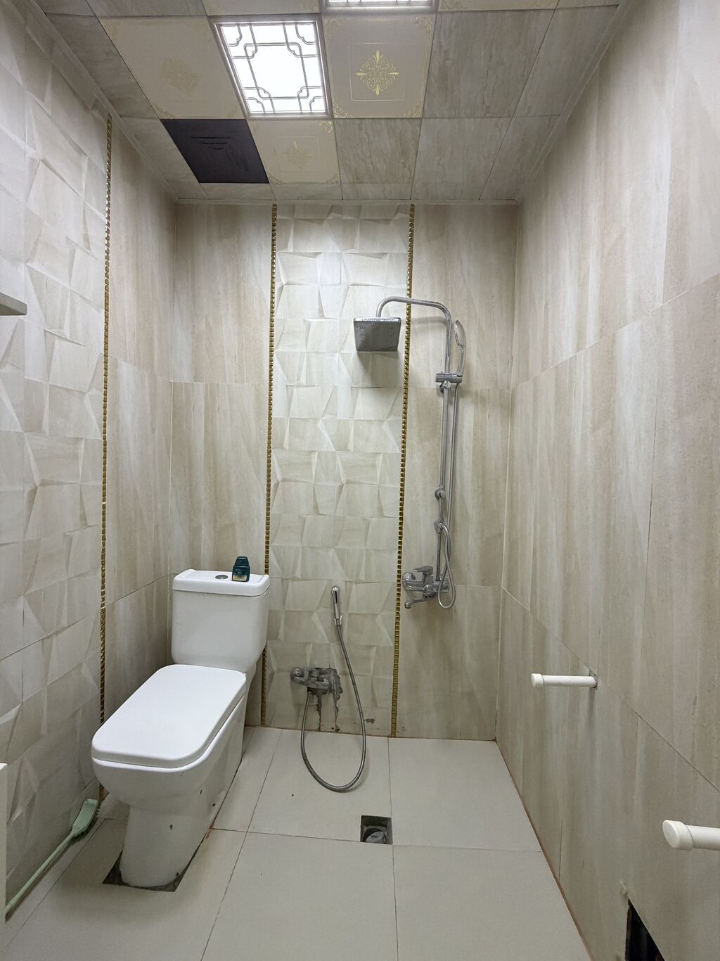 2 otaqlı, 56 kv. m, Yeni təmirli