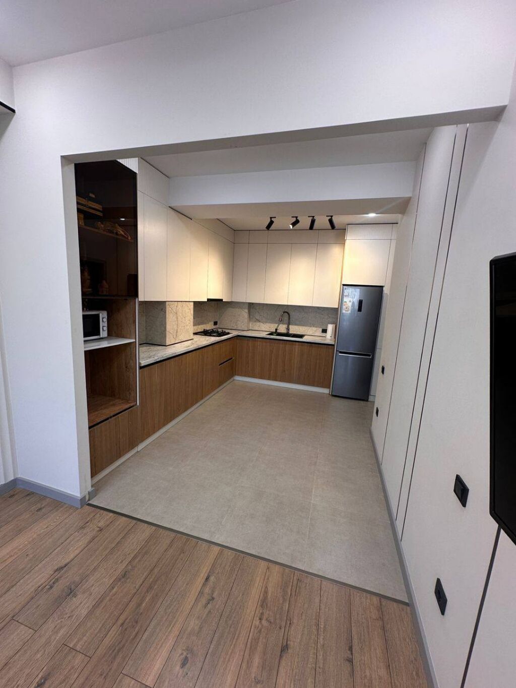 3 комнаты, 116 м², Элитка, 3 этаж, Дизайнерский ремонт — фото 5
