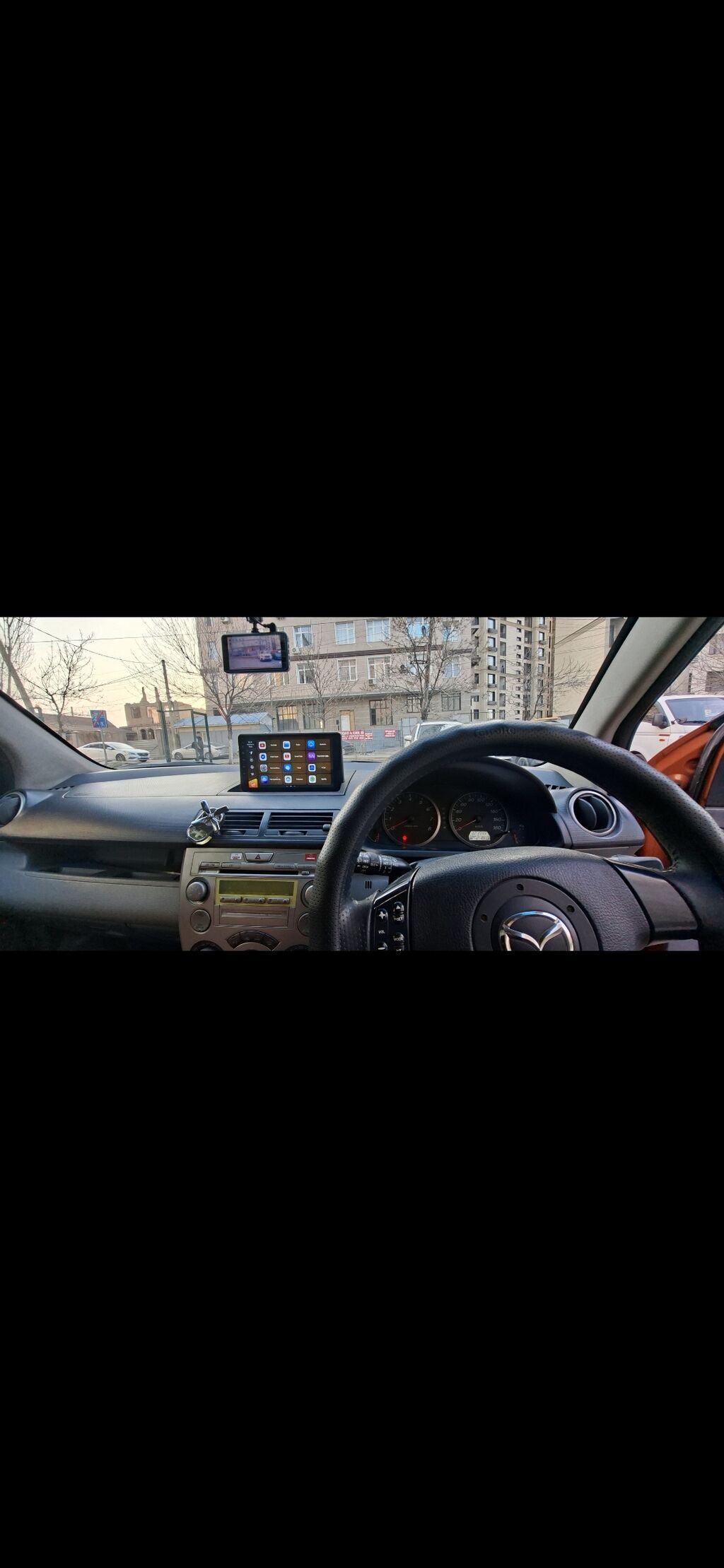 Mazda Demio: 2002 г., 1.5 л, Автомат, Бензин, Хэтчбэк: фото 8