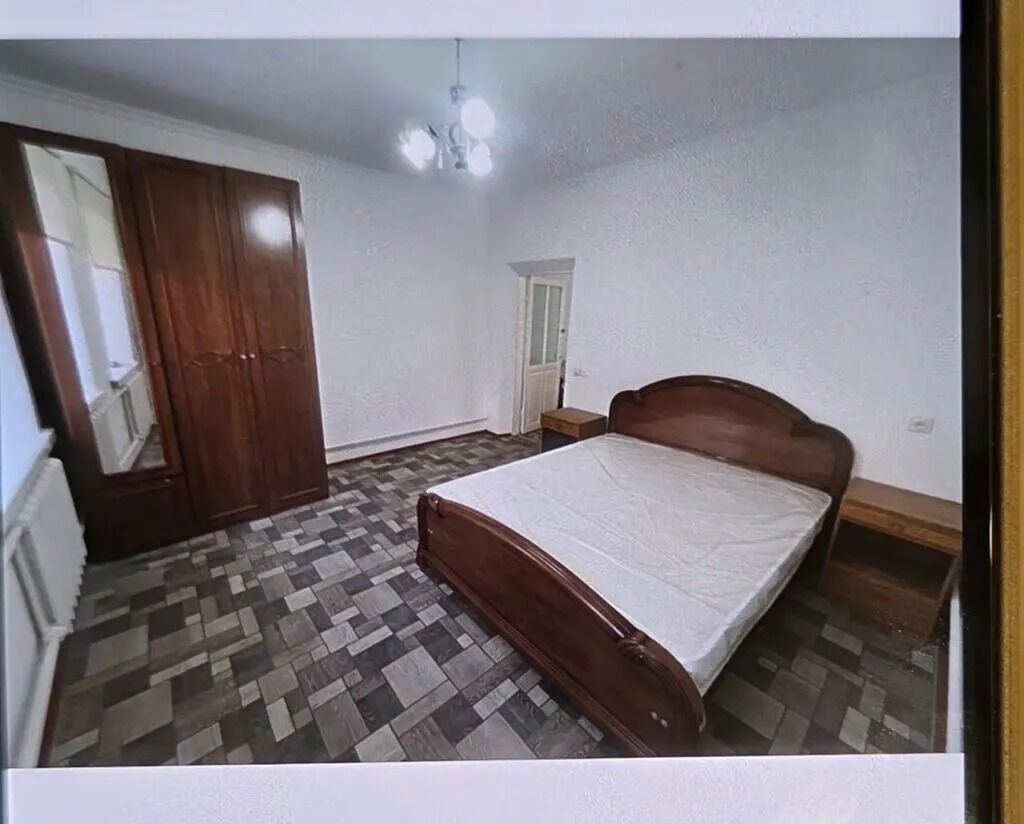 690 м², 3 комнаты, Азия Молл, Без подселения: фото 2