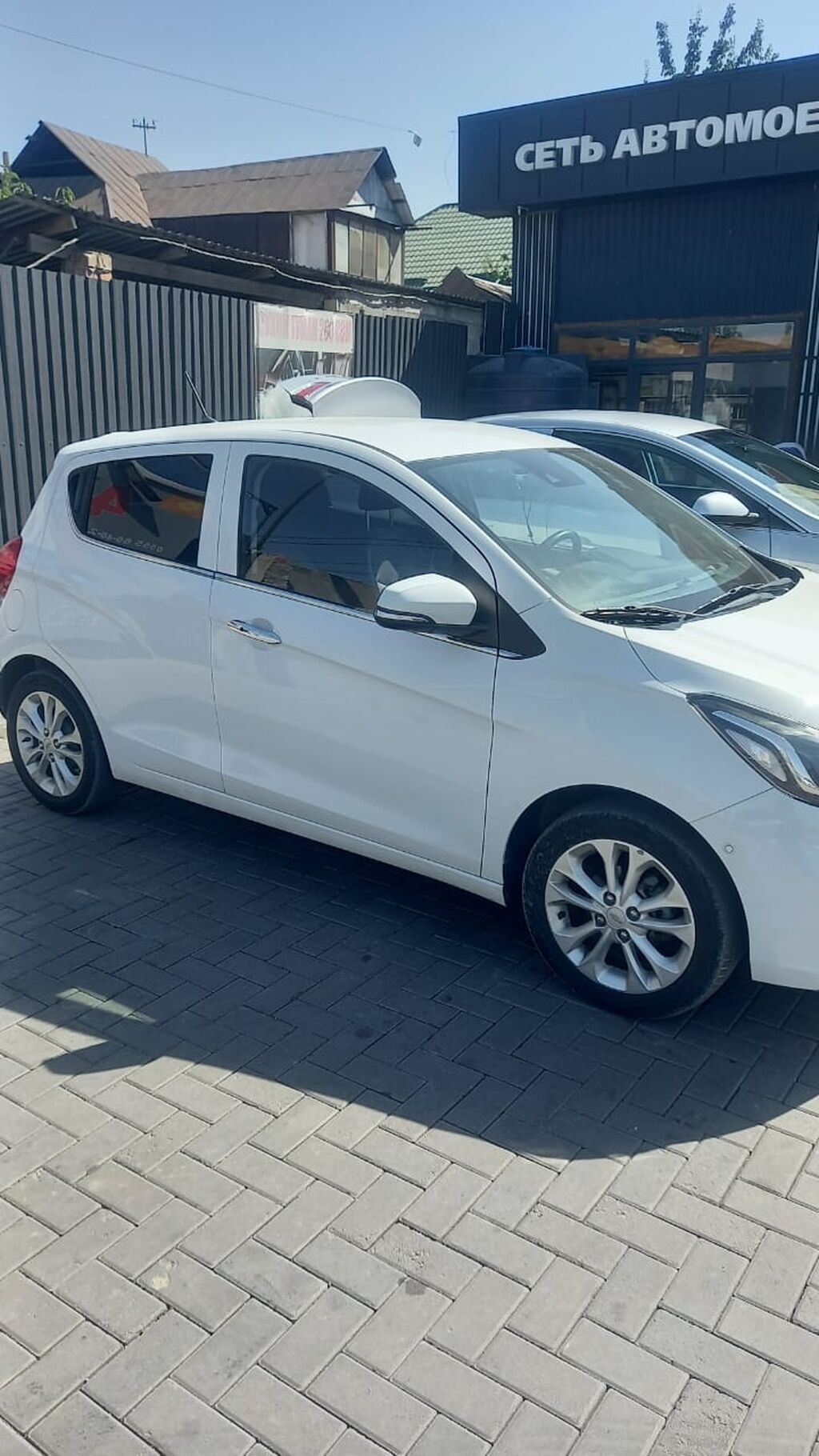 Chevrolet Spark: 2021 г., 0.1 л, Автомат, Бензин, Хэтчбэк: фото 2