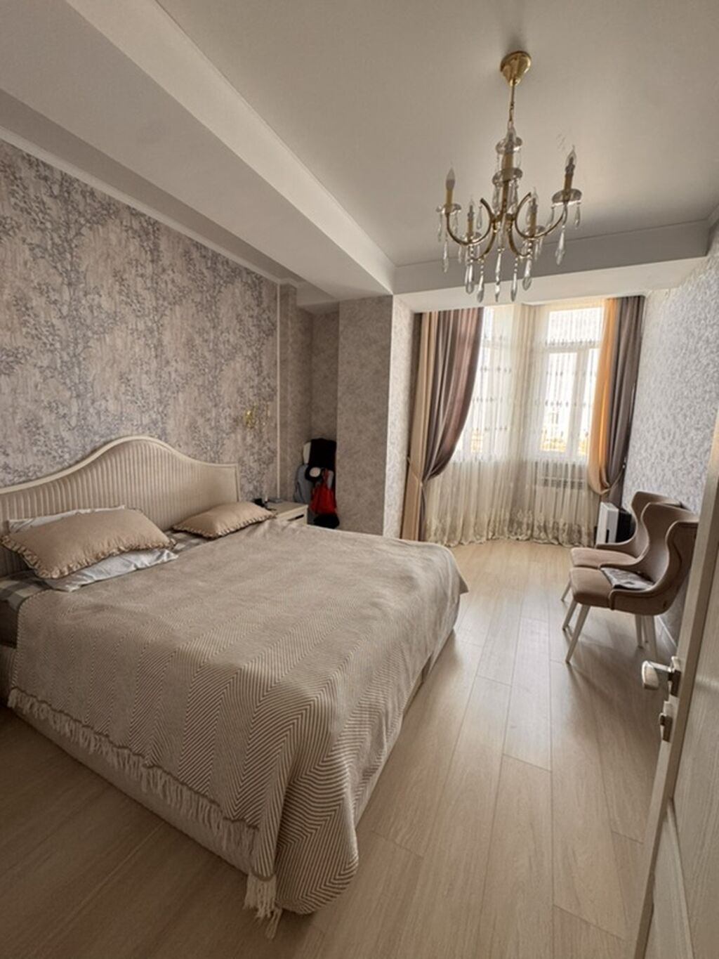 3 комнаты, 119 м², Азия Молл Элитка, 6 этаж, Дизайнерский ремонт: фото 7