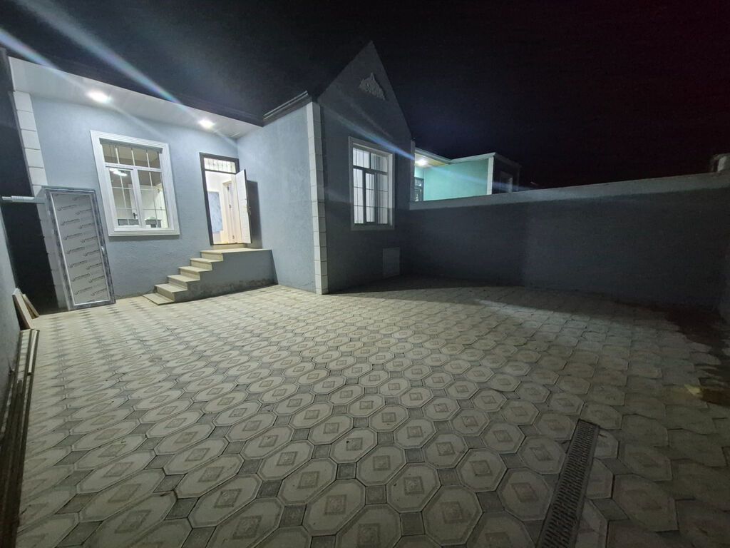 80 kv. m, 3 otaqlı, İnternet, İşıq, Kanalizasiya