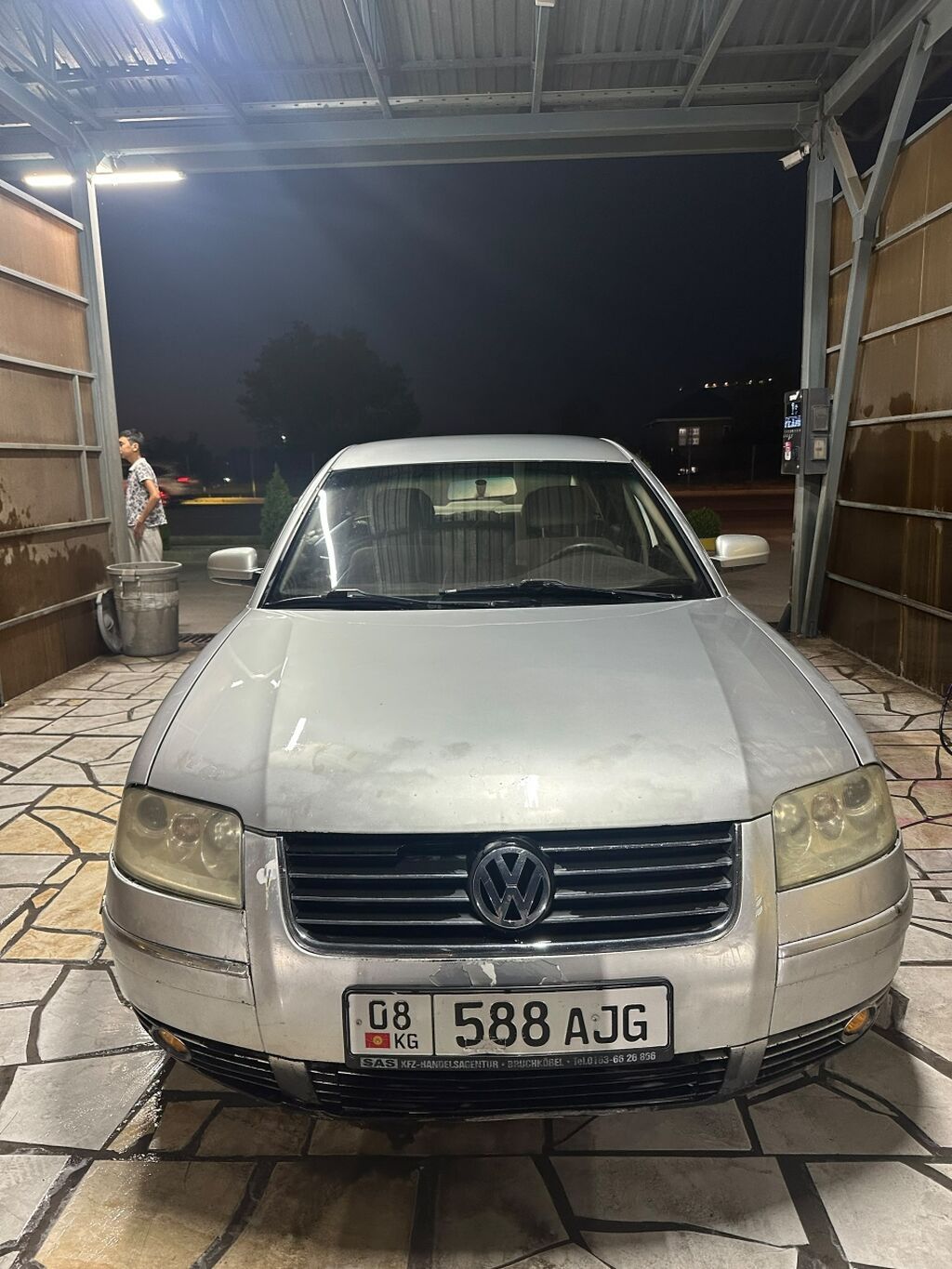 Volkswagen Passat: 2001 г., 1.8 л, Автомат, Бензин, Седан: фото 3
