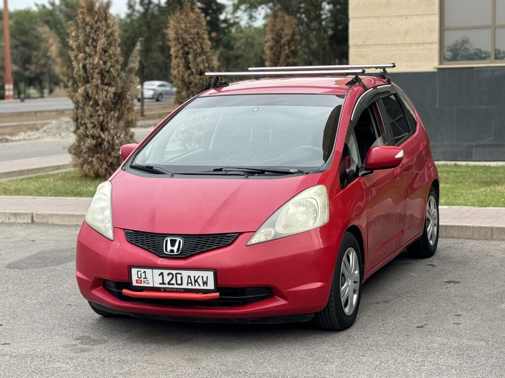 Honda Jazz: 2009 г., 1.5 л, Вариатор, Бензин, Хэтчбэк: фото 1