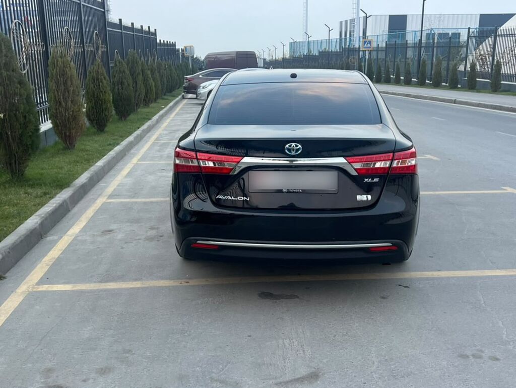 Toyota Avalon: 2013 г., 2.5 л, Автомат, Гибрид, Седан: фото 3