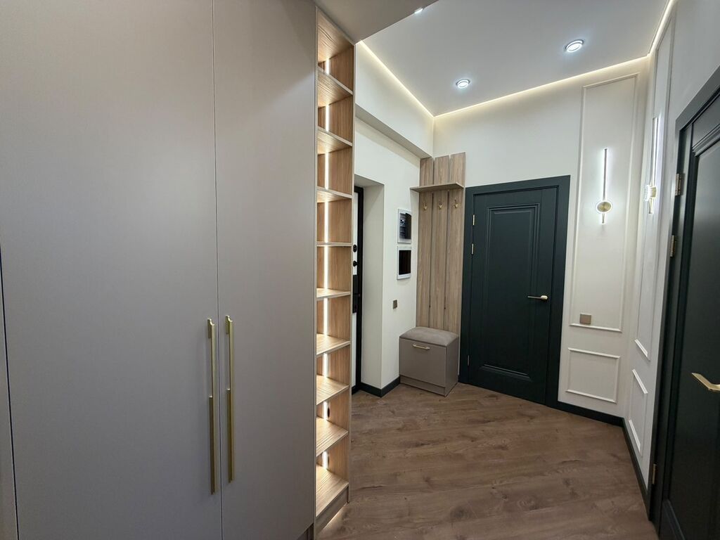 2 комнаты, 50 м², Элитка, 10 этаж, Дизайнерский ремонт: фото 2