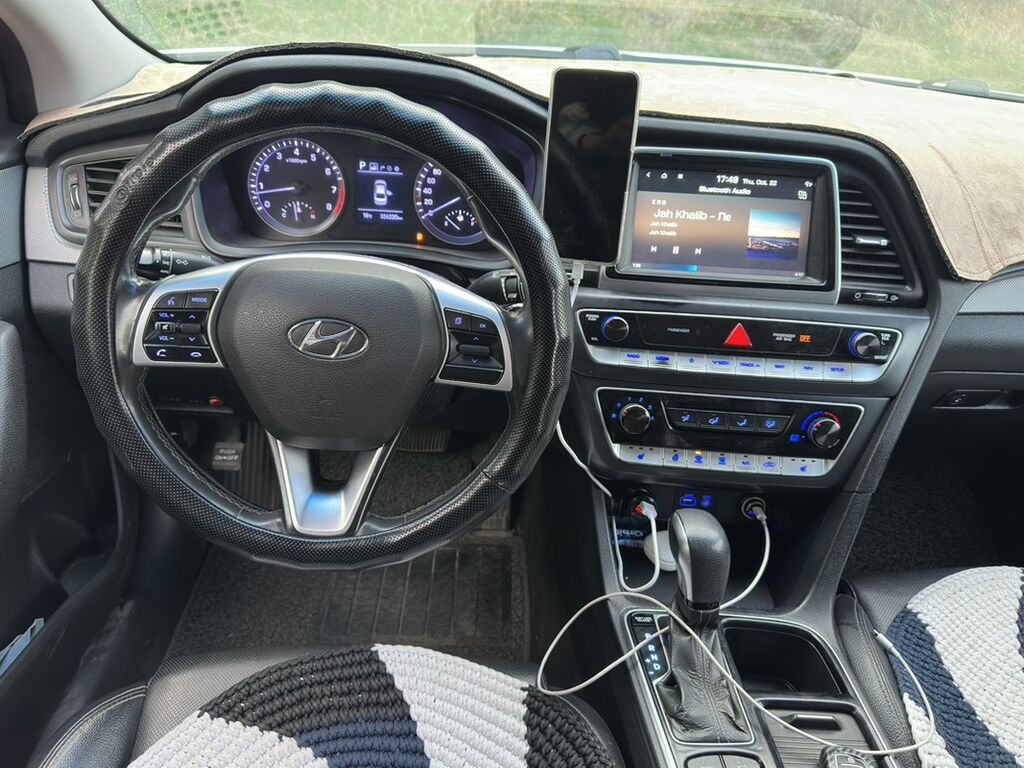 Hyundai Sonata: 2018 г., 2 л, Автомат, Газ, Седан: фото 5