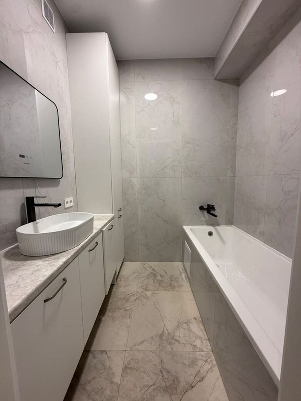 Продам 2-комнатную квартиру 71 м² в ЖК Эмель, 8 этаж: фото 4