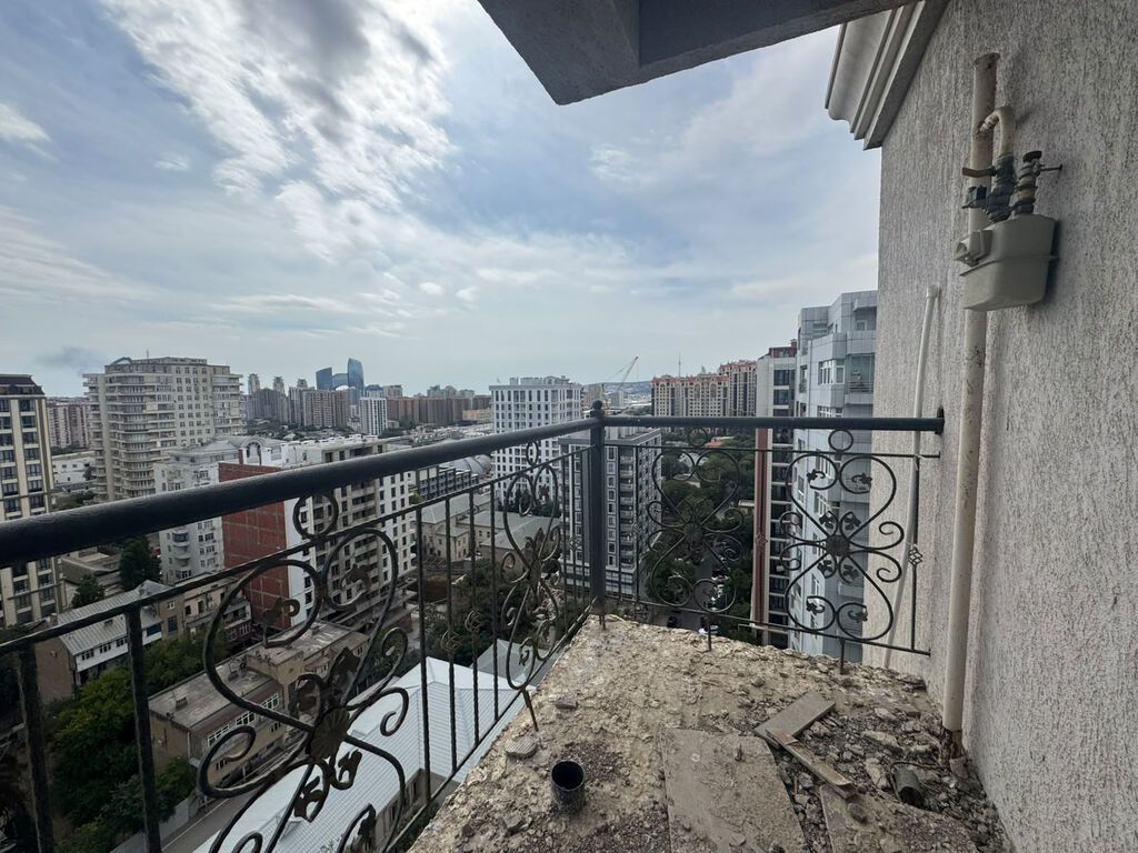 3 otaqlı, Yeni tikili, 125 kv. m