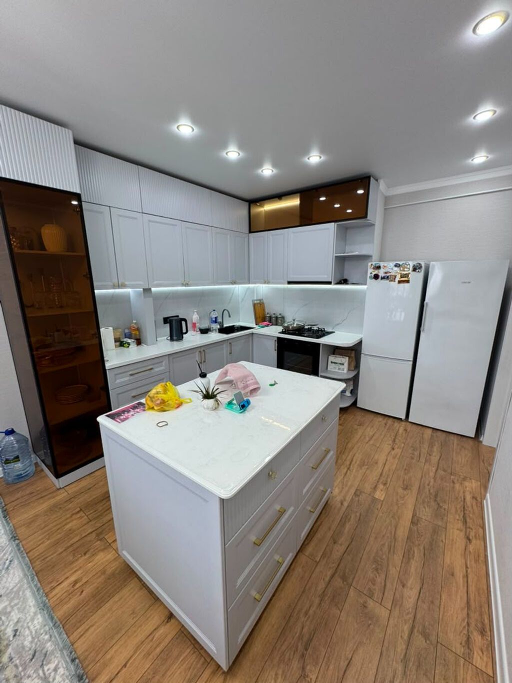 3 комнаты, 93 м², Элитка, 10 этаж, Евроремонт: фото 2