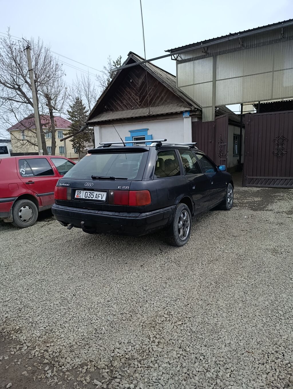 Audi 100: 1992 г., 2.3 л, Механика, Бензин, Универсал: фото 6