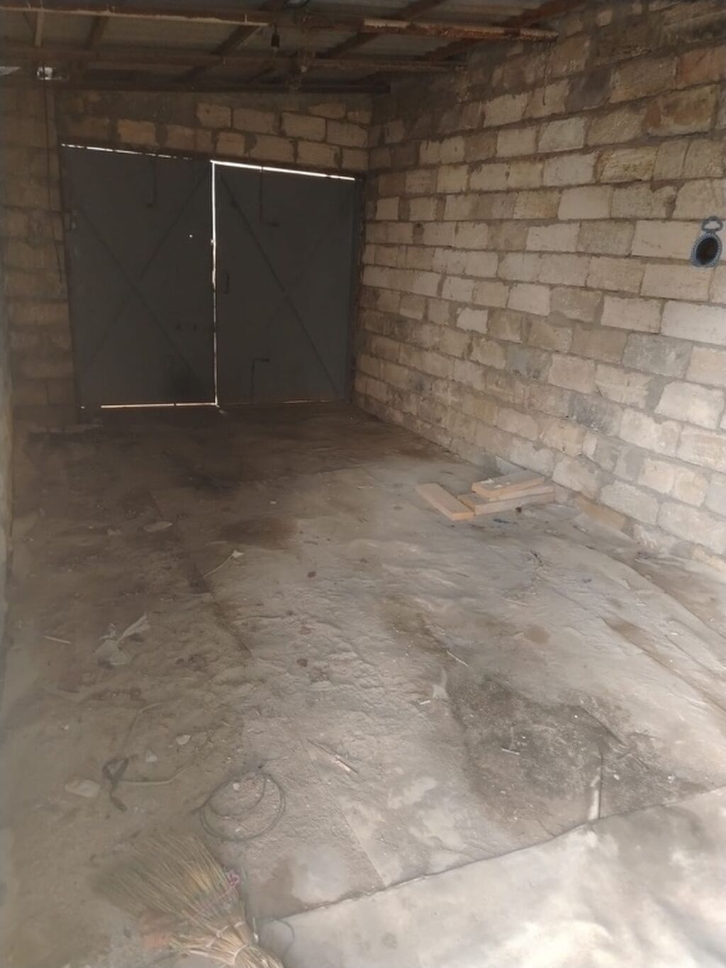 3 otaqlı, 120 kv. m, Kredit yoxdur, Orta təmir