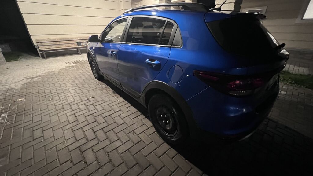 Kia Rio X-Line: 2020 г., 1.4 л, Автомат, Бензин, Хэтчбэк: фото 3