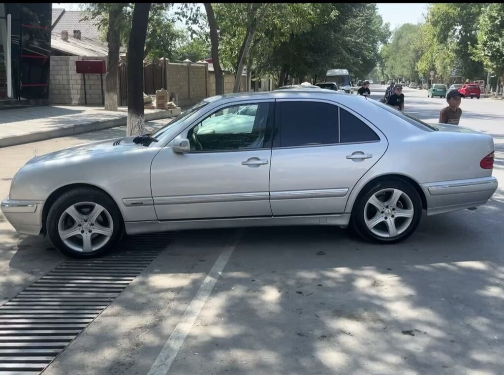 Mercedes-Benz E-Class: 2000 г., 2.6 л, Автомат, Бензин, Седан: фото 6