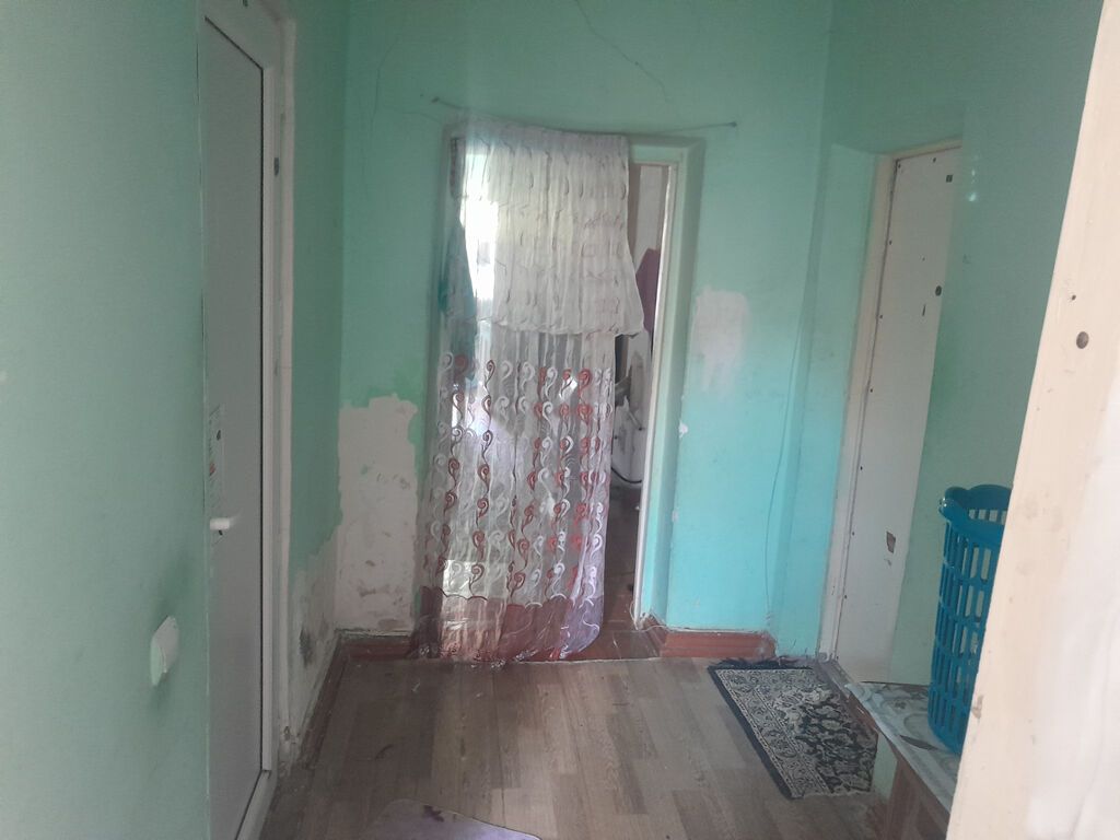 Əhmədlidə 2 otaqlı köhnə tikili mənzil satılır, 46 m², 96 000 AZN, şəkil 4 / 5