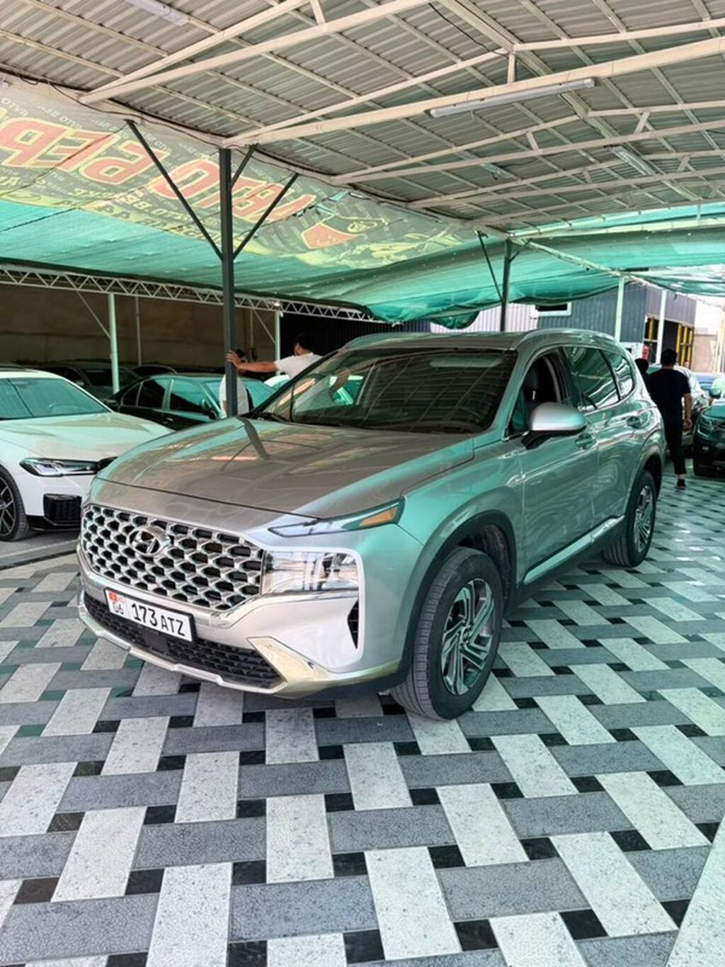 Hyundai Santa Fe: 2020 г., 2.4 л, Робот, Бензин, Кроссовер: фото 2