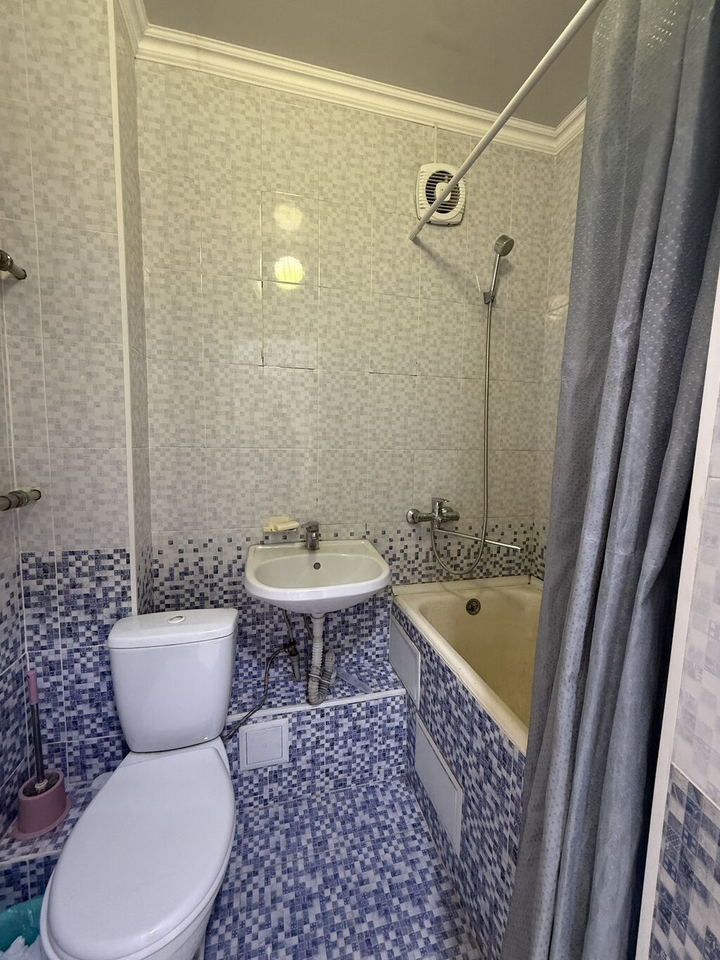 1 комната, 30 м², 8 мкр Индивидуалка, 5 этаж, Косметический ремонт: фото 6