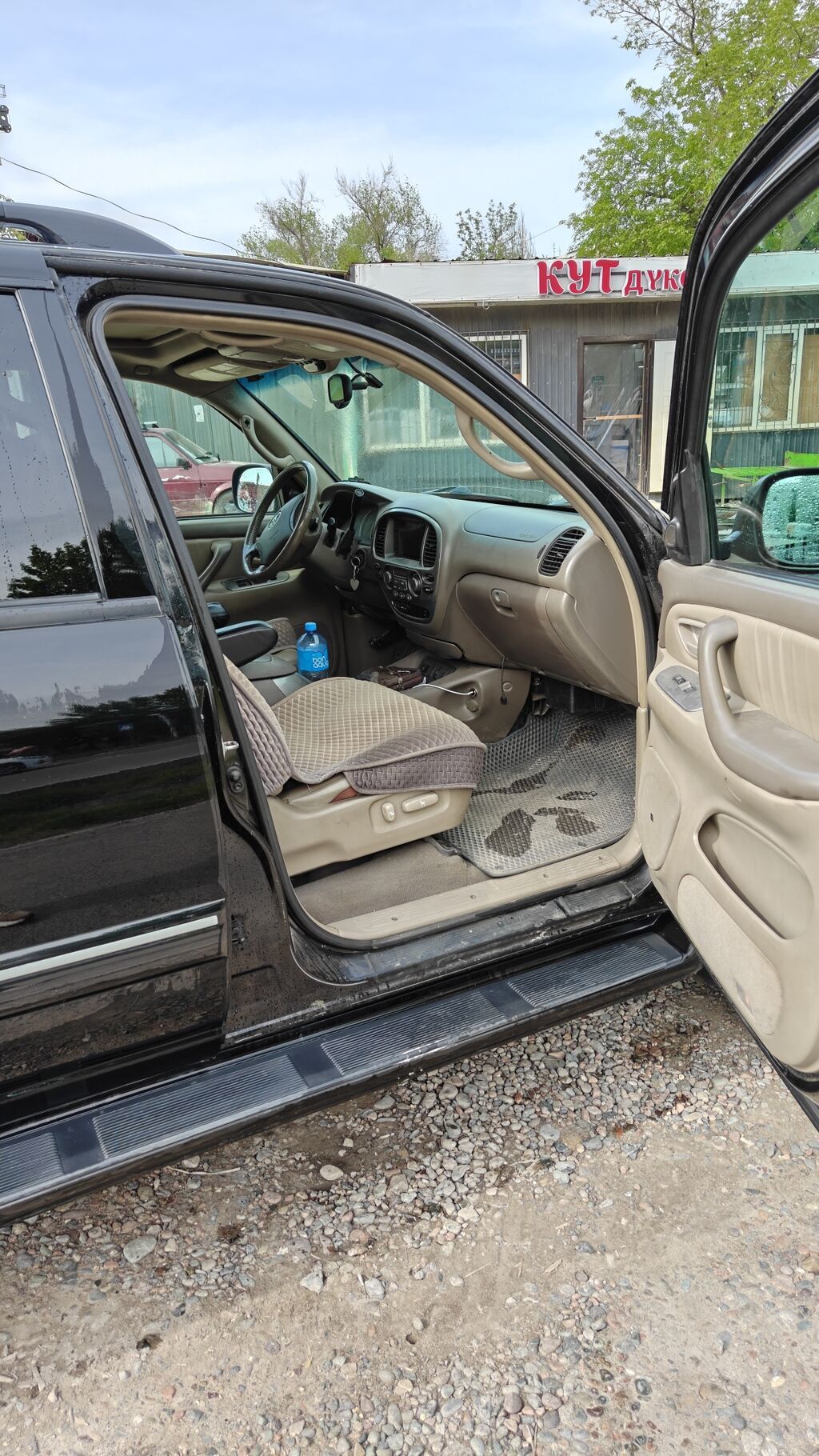 Toyota Sequoia: 2005 г., 4.7 л, Автомат, Газ, Внедорожник: фото 6