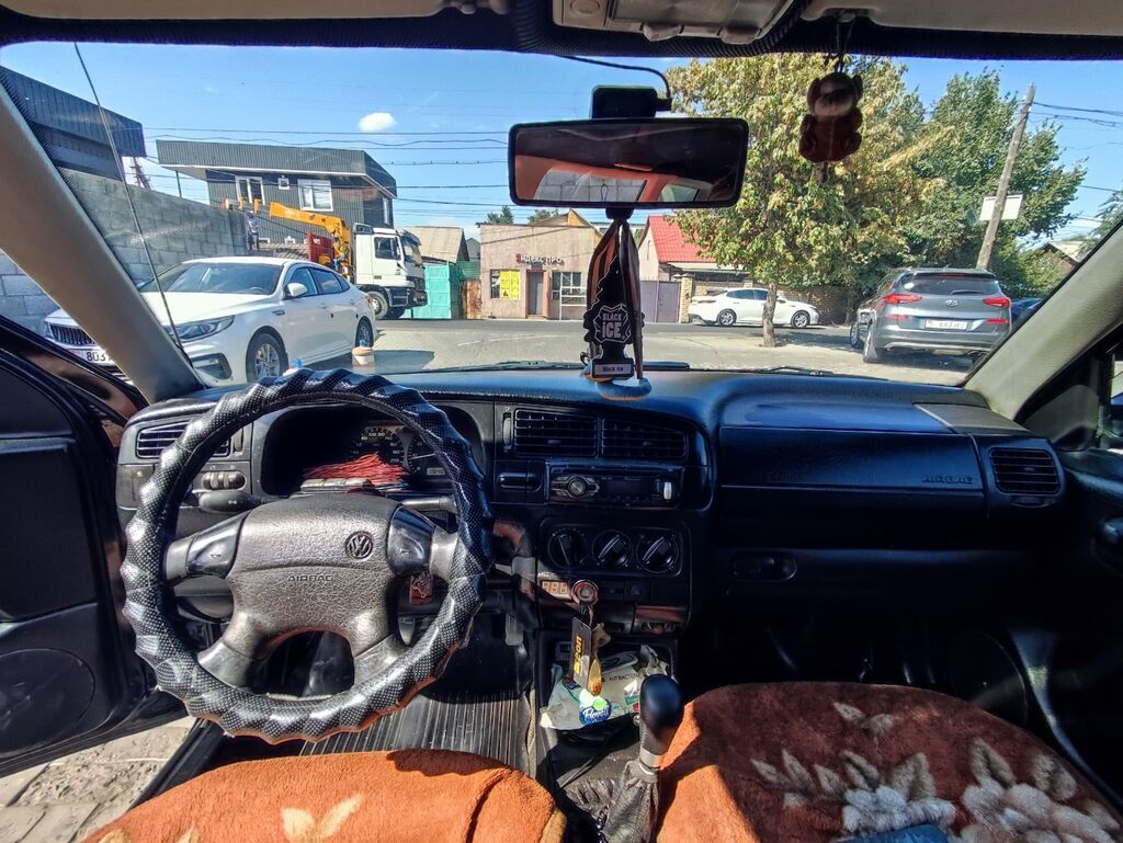 Volkswagen Golf Variant: 1995 г., 1.8 л, Механика, Бензин, Универсал: фото 6