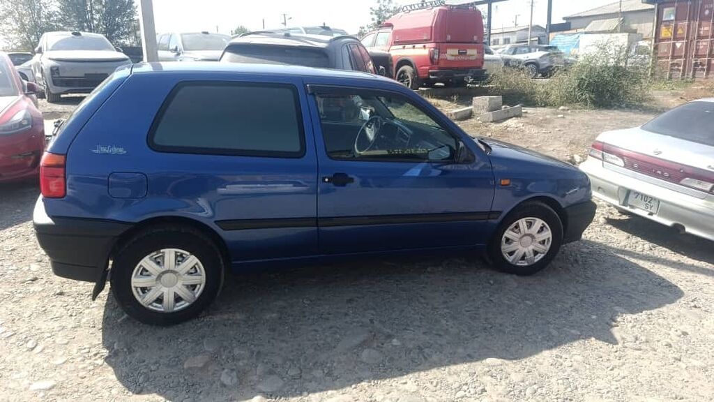Volkswagen Golf: 1994 г., Механика, Бензин, Хэтчбэк: фото 5