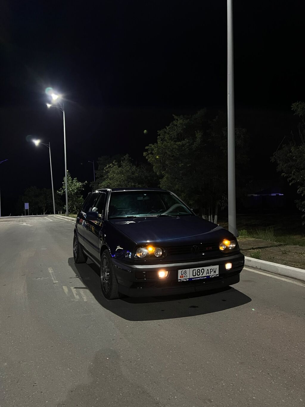 Volkswagen Golf: 1993 г., 1.8 л, Механика, Бензин, Хэтчбэк: фото 2