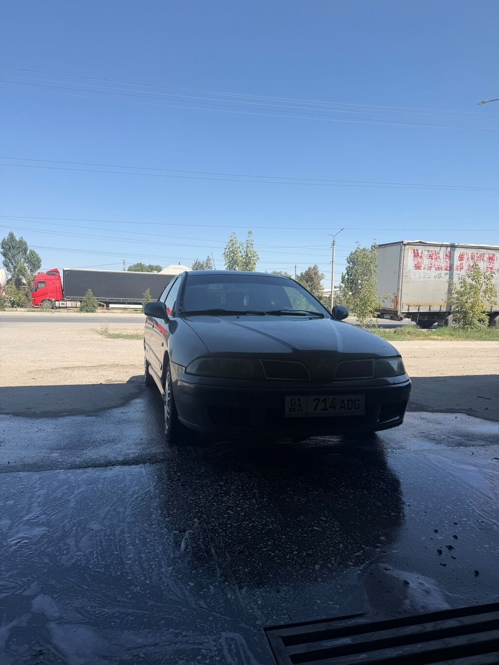 Mitsubishi Carisma: 2003 г., 1.6 л, Автомат, Бензин, Седан: фото 3