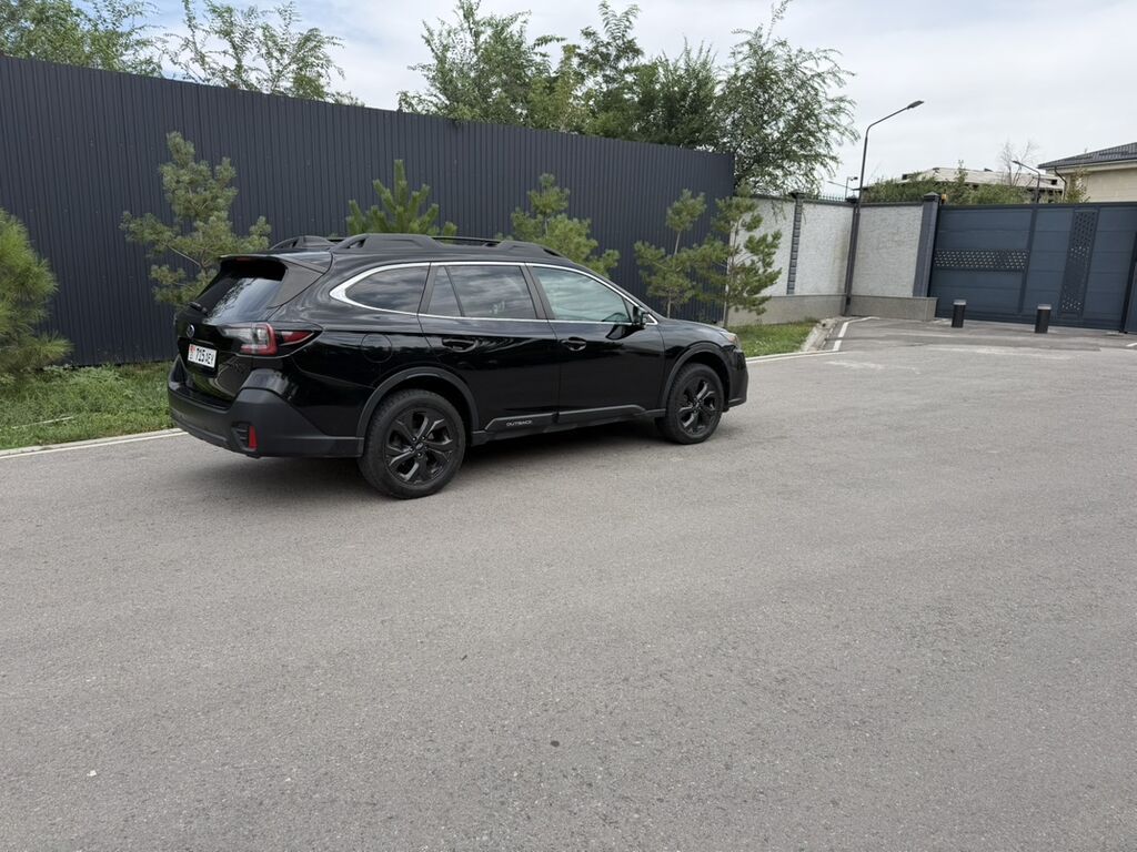 Subaru Outback: 2023 г., 2.4 л, Автомат, Бензин, Универсал: фото 3